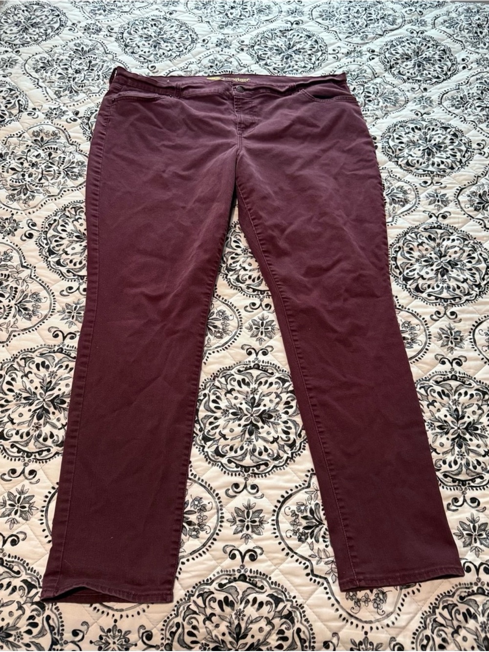 Old Navy Burgundy Straight-Leg Pants